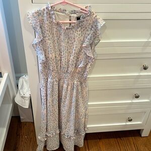 Worn once Kids maxi dress size large